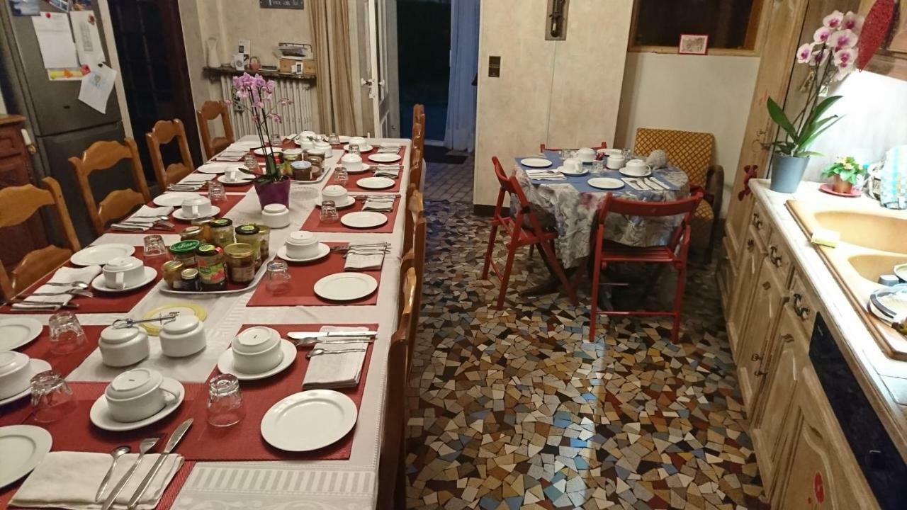 Joyeux Reveil Bed and Breakfast Courseulles-sur-Mer Εξωτερικό φωτογραφία